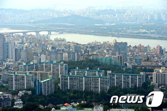 서울 한강 일대 아파트의 모습.(뉴스1 자료사진)© News1 박세연 기자