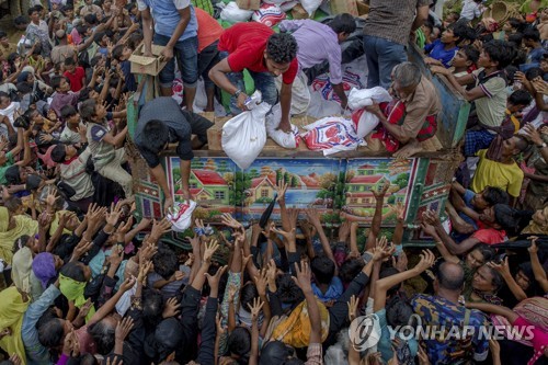 기아에 허덕이는 미얀마 로힝야족 [AP=연합뉴스 자료 사진]