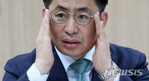 【서울=뉴시스】홍효식 기자 = 박종진 바른미래당 송파을 재보궐선거 예비후보가 지난 5일 서울 영등포구 여의도의 한 빌딩 사무실에서 뉴시스와 인터뷰를 하고 있다. 2018.04.09. yesphoto@newsis.com