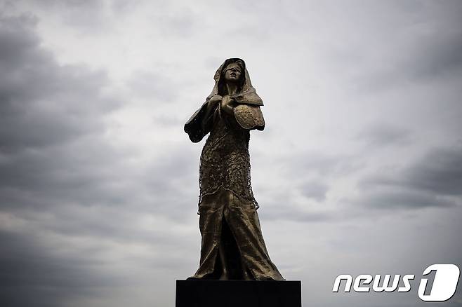 필리핀 마닐라에 설치됐던 위안부 동상.  © AFP=뉴스1