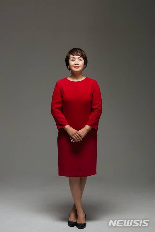 【서울=뉴시스】 케이옥션 사내이사로 보직변경된 신미남 전 대표이사.