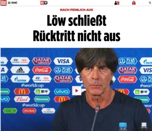 독일 일간지 빌트는 28일(현지시간) 러시아 월드컵 F조 3차전을 맞아 한국에 0-2로 패한 뒤 조별 리그에서 탈락하자 자국 축구 대표팀을 지휘한 요하임 뢰브 감독(사진)의 경질을 시사하는 기사를 게재했다. 사진=빌트 캡처