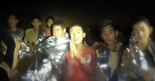 동굴에 갇힌 아이들의 모습 /태국 네이비실