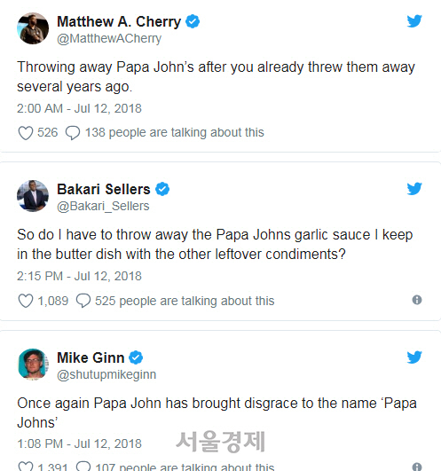 파파존스 창업자 존 슈내터의 인종차별 발언 보도가 나온 이후 트위터에서 비판글이 잇따르고 있다. /트위터캡처