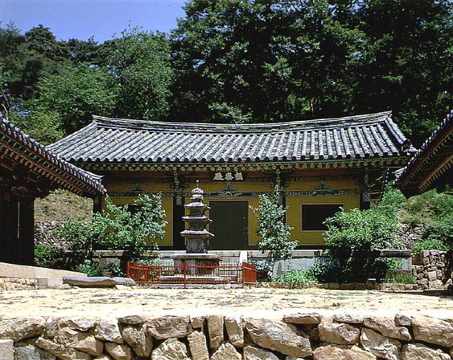 국보 제15호 봉정사 극락전. /사진제공=문화재청