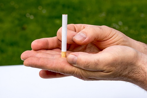 효과적인 금연정책으로는 어떤 것이 있을까. 세계보건기구에서는 여러 정책 중 담배광고규제를 비용대비 효과적인 방법으로 선정했다.