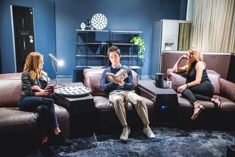 LG전자와 이탈리아 명품 가구 브랜드 '나뚜찌'가 공동 개발한 스마트홈 솔루션 '스마트 리빙 컨셉'. /LG전자 제공