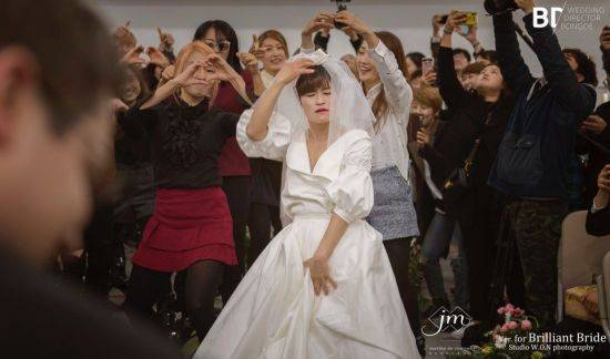 김혜선 / 사진=스튜디오원, 로자스포사, 드장플라워, 해피메리드컴퍼니 제공