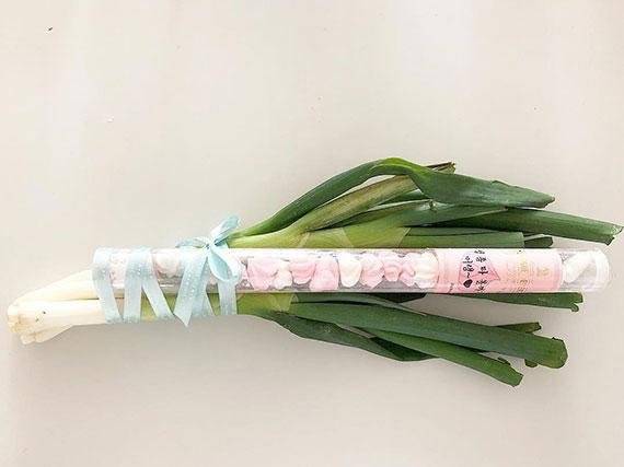 주부 인싸템 ‘대파 다발’. 사진=instagram ‘yeezy_mama’