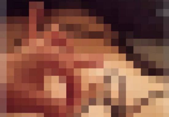 19일 오전 7시58분 일베 게시판에 '나도 전 여친인증이다!'라며 여성의 신체 사진과 함께 올라온 사진.사진=일베 캡처