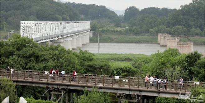 경의선 도라산역으로 향하는 철로 (사진=뉴스1)