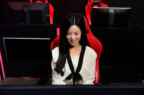 액토즈 아레나에서 세계일보와 인터뷰를 진행 중인 ‘베리굿’ 조현. 김경호 기자