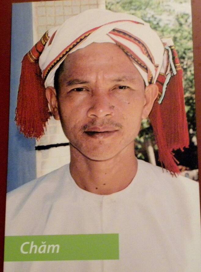 현재는 베트남의 소수민족으로 전락한 참족 남성의 모습. 베트남 민족학박물관. 권오영 교수