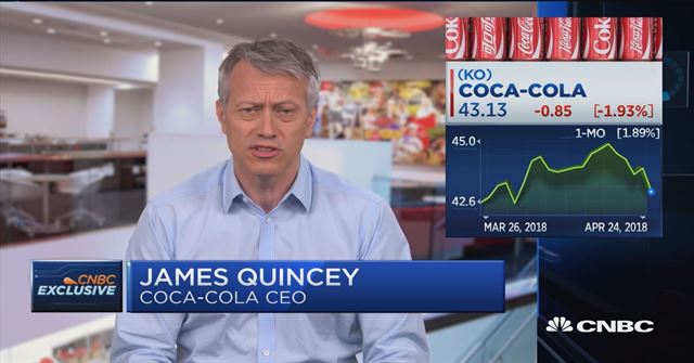제임스 퀸시 코카콜라 CEO가 지난 4월 미국 CNBC 방송과의 인터뷰에서 코카콜라의 실적 개선에 대해 얘기하고 있다. CNBC 방송 캡쳐
