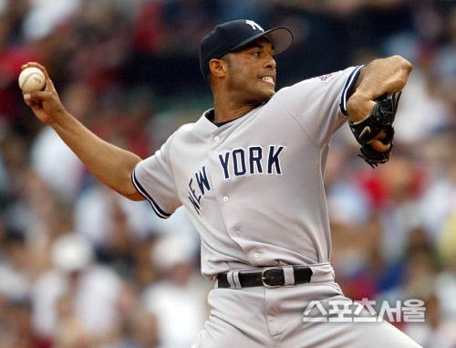 뉴욕 양키스의 마무리 마리아노 리베라(Mariano Rivera)의 투구폼 <보스턴> 2003-08-30 이주상기자 rainbow@sportsseoul.com