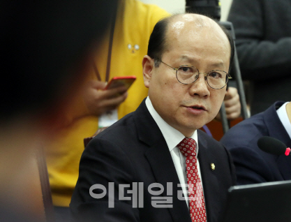 이종명 한국당 의원(사진=뉴시스)