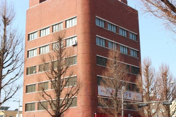 적막강산(寂寞江山)에 빠진 광주 북구 자유한국당 광주시·전남도당사 ⓒ시사저널 정성환