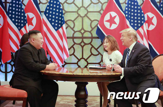 김정은 북한 국무위원장과 도널드 트럼프 미국 대통령.(노동신문) 2019.3.1/뉴스1