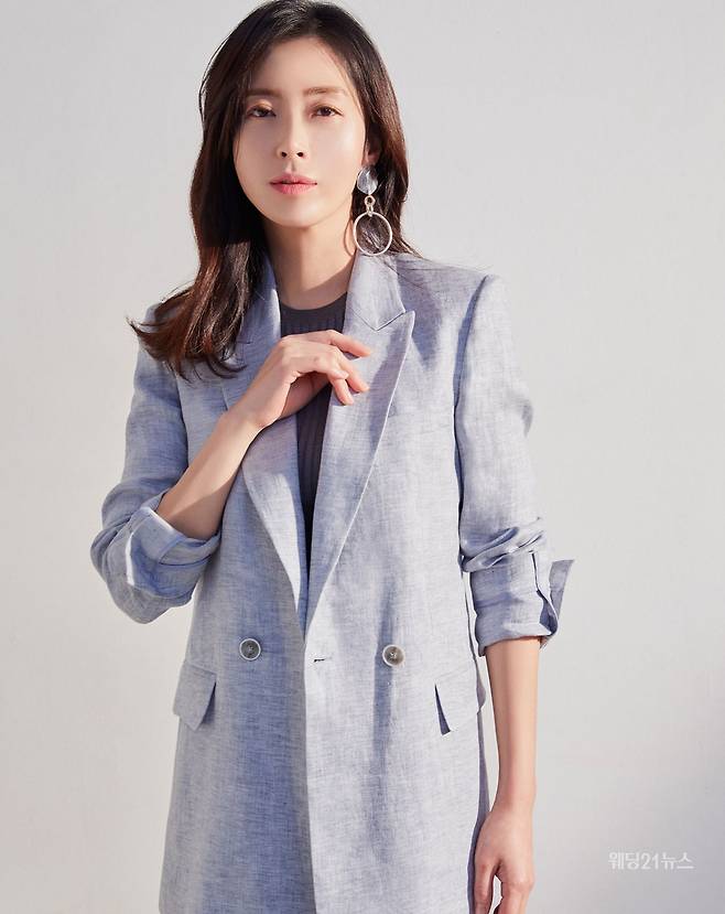 사진 : 조르쥬 레쉬(Georges Rech), 배우 송윤아