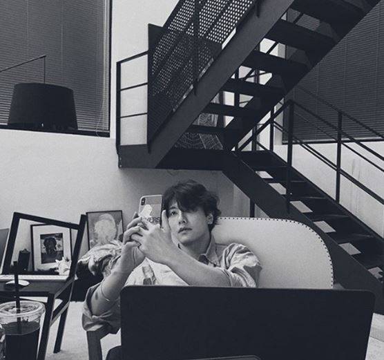 박효신. /사진=김이나 인스타그램 캡처