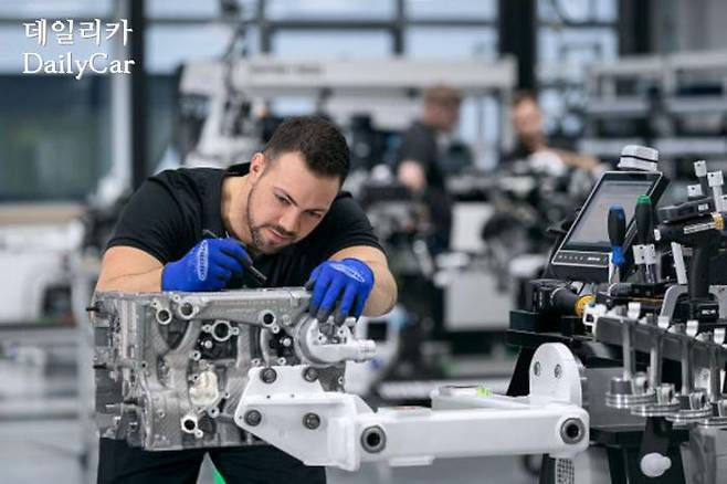 메르세데스-AMG M139 엔진