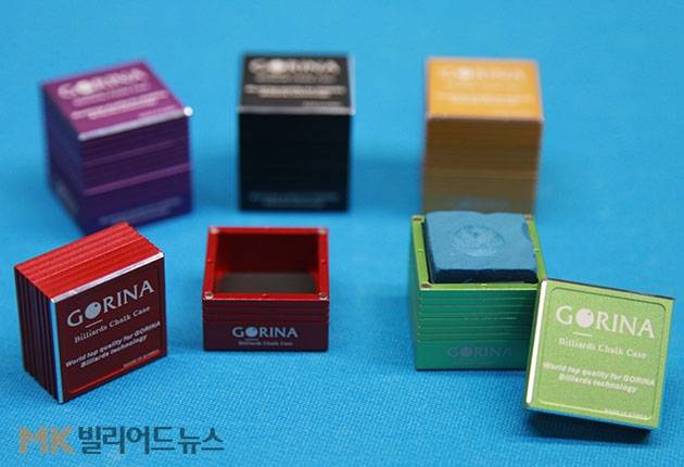 코리나의 초크케이스. 초크 사용량에 따라 높낮이 조절이 가능하다.