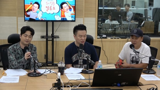 가장 왼쪽부터 스페셜 DJ 박현빈, DJ 김태균, 스페셜 DJ 변기수