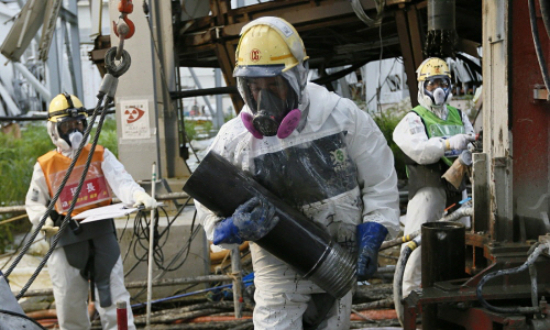 후쿠시마 원전 일하는 작업자 모습.