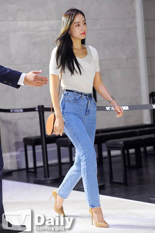 홍수현