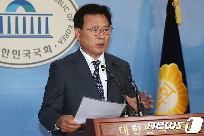 박광온 더불어민주당 의원. 2018.10.23/뉴스1 © News1 민경석 기자