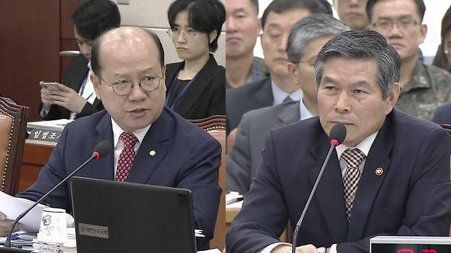 국회 국방위원회에서 이종명 한국당 의원의 질의에 답변하고 있는 정경두 국방부장관. 2019년 8월 21일