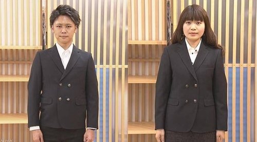 NHK 취재진이 촬영한 젠더리스 교복을 입은 모습. 남녀 교복 재킷의 기장이 비슷하고 여학생 교복의 허리라인 등을 강조하지 않은 점이 눈에 띈다. [NHK 캡처=연합뉴스]