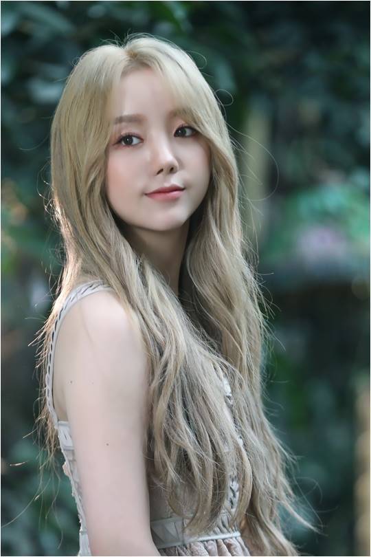 첫 솔로 앨범을 통해 자신이 가장 잘하는 노래에만 온전히 집중했다는 케이(김지연)./ 사진제공=울림엔터테인먼트