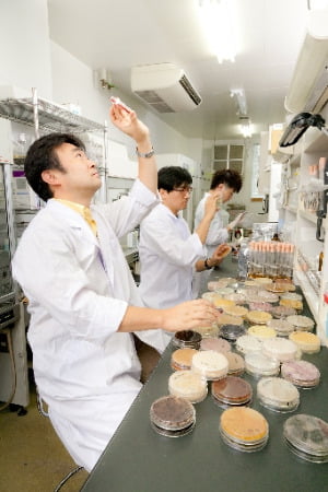 일본 연구실 모습. 일본 이화학연구소 제공