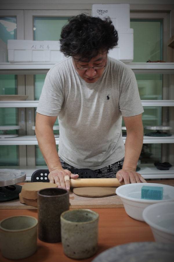 흙도 빚고, 요리도 하는 단송 반경진 선생