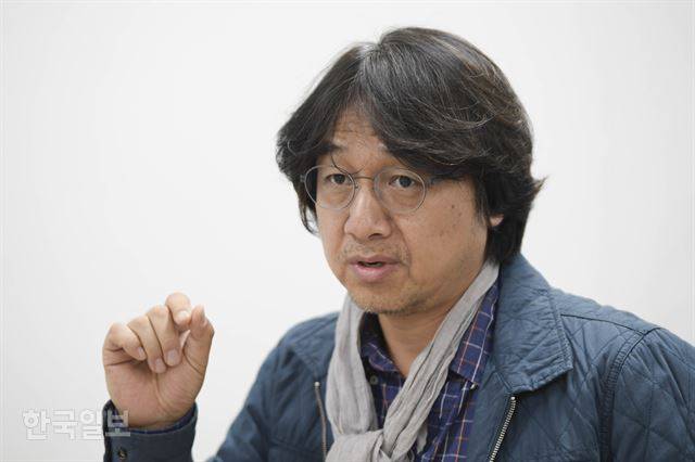 임종진 대표는 “70,80년대 조작간첩 피해 사건은 구심체가 없고 전국에 흩어져있다. 억울했소를 반복해야 세상이 관심을 갖고, 늘 조명은 과거에 집중된다. 오늘을 사는 이들의 이야기를 보여주고 싶다. 이들의 기운으로 전시장의 암울한 기운을 덮어버릴 것”고 말했다. 박형기 인턴기자