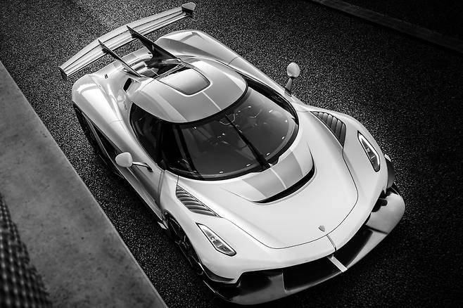 코닉세그 예스코