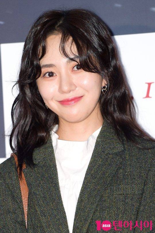 가수 권민아