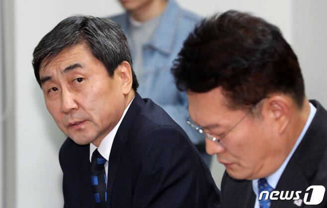 이종걸 의원(왼쪽).  2019.12.5 /뉴스1 DB
