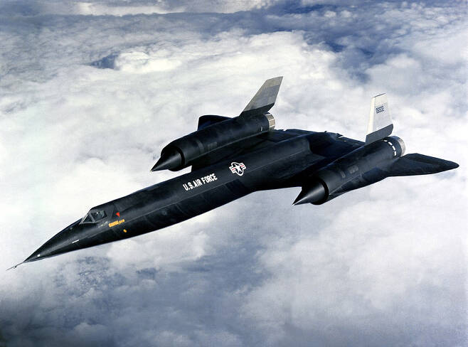 블랙버드 계열의 첫 번째 모델 A-12(사진=USAF/DVIC·퍼블릭 도메인)