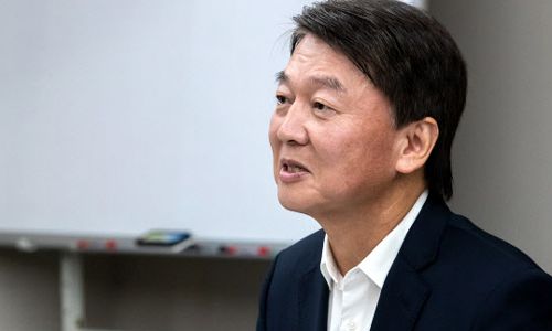 안철수 전 바른미래당 의원이 22일 오전 서울 종로구 경제정의실천시민연합을 방문했다. 뉴스1