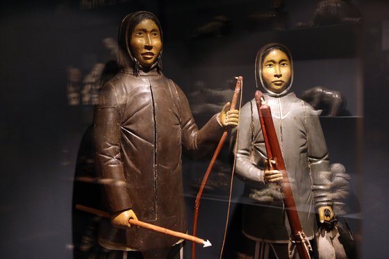 그린란드 수도 누크의 전통박물관. 이땅에 5000여년 살아온 원주민 이누이트의 삶이 묘사돼 있다. 최정동 기자