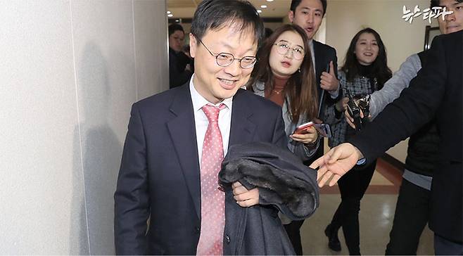 ▲ 2017년 8월 검찰을 떠난 김영종은 이듬해 자유한국당 윤리위원장에 임명됐다.