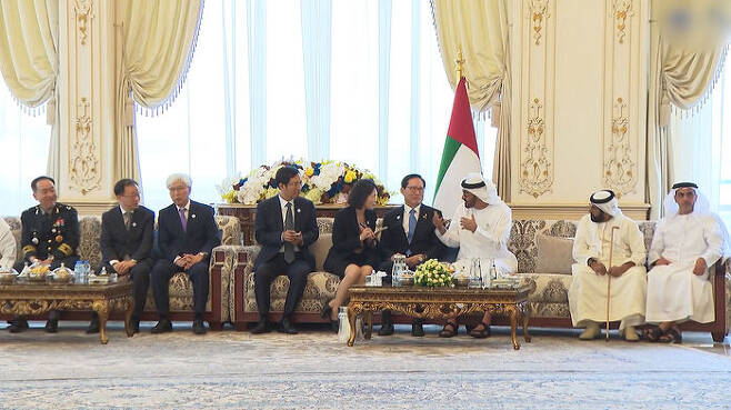 2018년 4월 UAE를 방문한 송영무 장관 일행. 왼쪽 두 번째가 남세규 ADD 소장이다.