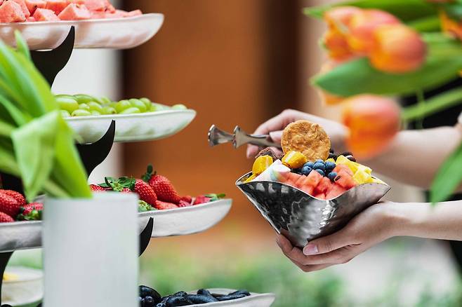 파라다이스시티의 무제한 빙수 프로모션인 '스위트 & 스노위 디저트 뷔페'.