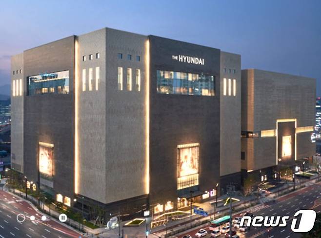 성남시 현대백화점 부지가 경기도내에서 가장 비싼 땅값을 기록했다./© 뉴스1