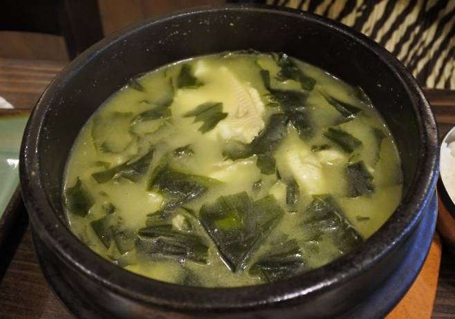 광어미역국/사진=머니투데이