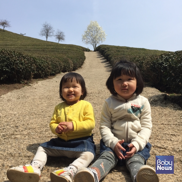 우리 셋이 다니면 재미 없는 게 없었고, 심심할 겨를이 없었지. 우리 셋은 삼총사였어! ⓒ김보민
