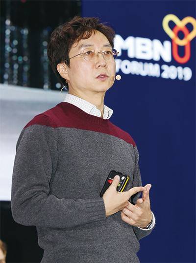 1969년생/ 연세대 건축공학과/ 매사추세츠공대 대학원 건축설계 석사/ 하버드대 대학원 건축설계 석사/ 2005년 홍익대 건축대학 교수(현)/ 2019년 스페이스컨설팅그룹 대표(현)