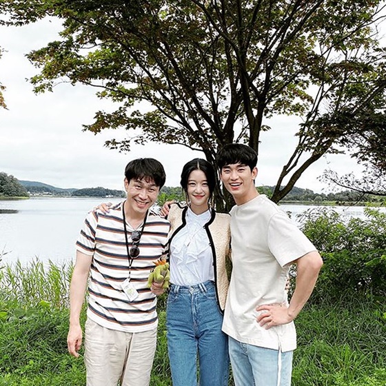 김수현, 서예지, 오정세 /사진=골드메달리스트 공식 인스타그램